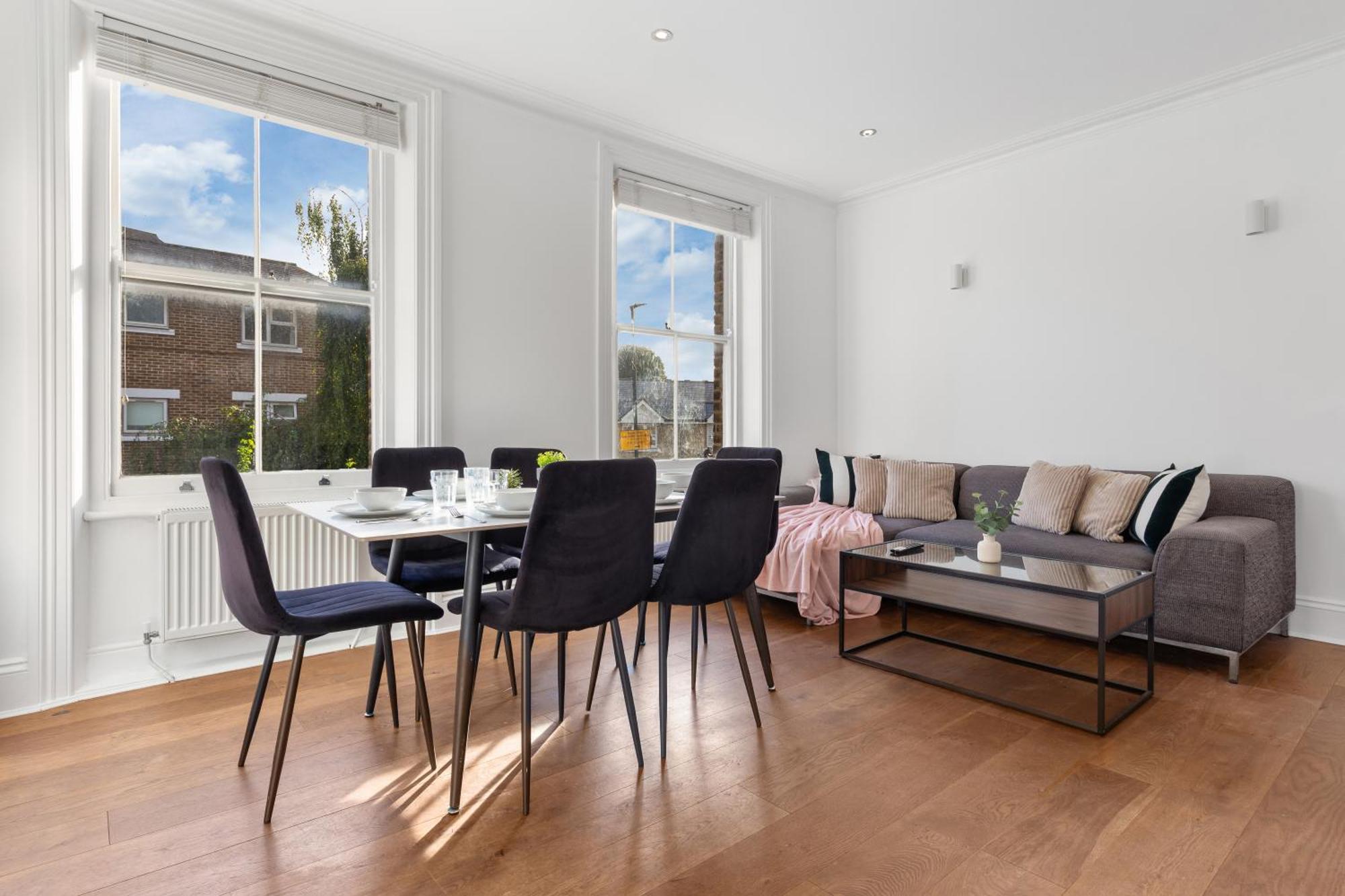 Luxury 4 Bedroom Flat With Stunning Shard View From Terrace In Central London! Next To Station, Sleeps 9 Extérieur photo