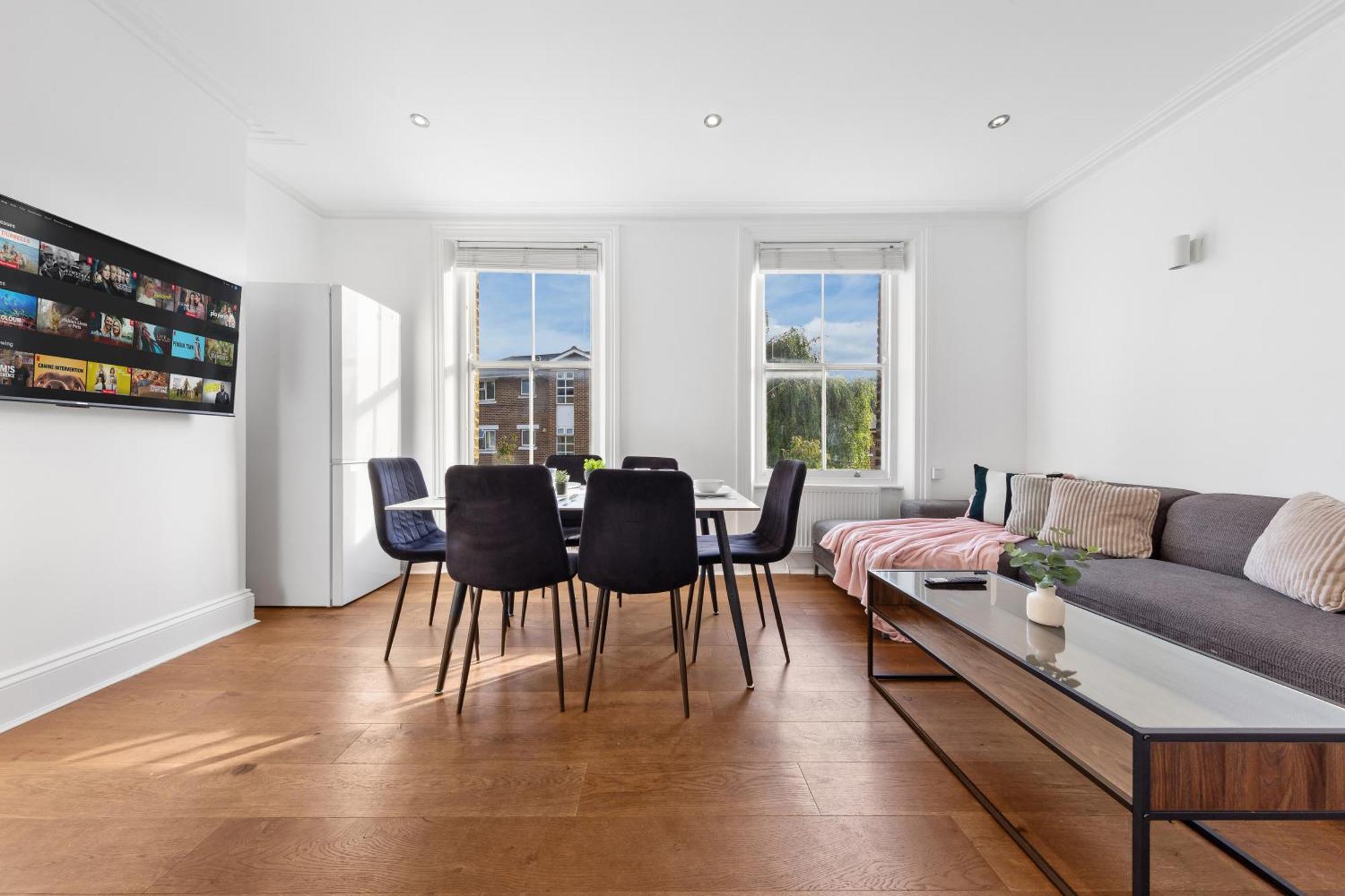 Luxury 4 Bedroom Flat With Stunning Shard View From Terrace In Central London! Next To Station, Sleeps 9 Extérieur photo