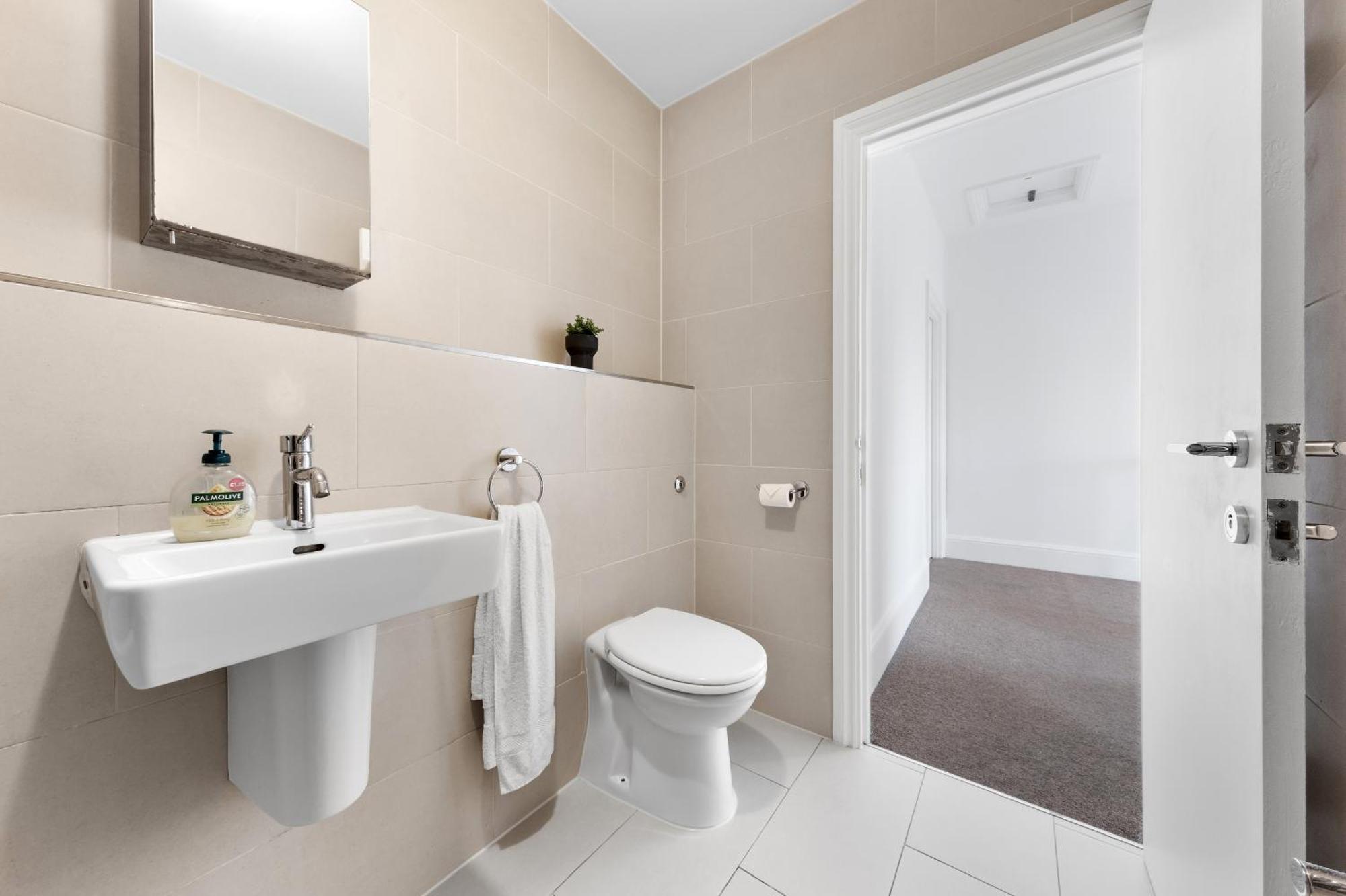 Luxury 4 Bedroom Flat With Stunning Shard View From Terrace In Central London! Next To Station, Sleeps 9 Extérieur photo