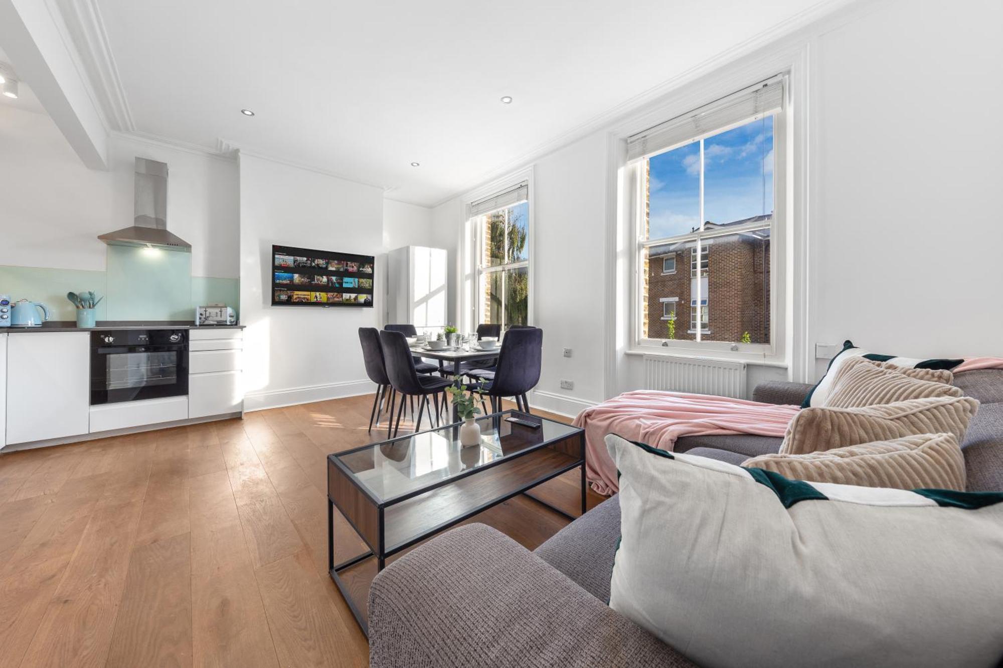 Luxury 4 Bedroom Flat With Stunning Shard View From Terrace In Central London! Next To Station, Sleeps 9 Extérieur photo
