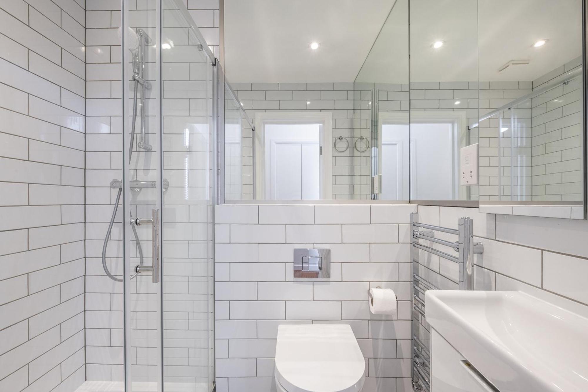 Luxury 4 Bedroom Flat With Stunning Shard View From Terrace In Central London! Next To Station, Sleeps 9 Chambre photo